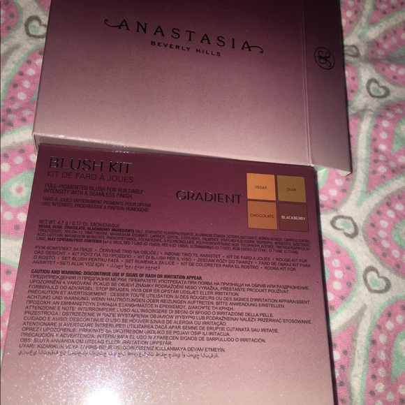 Anastasia Beverly Hill Palette - Picture 4 of 4